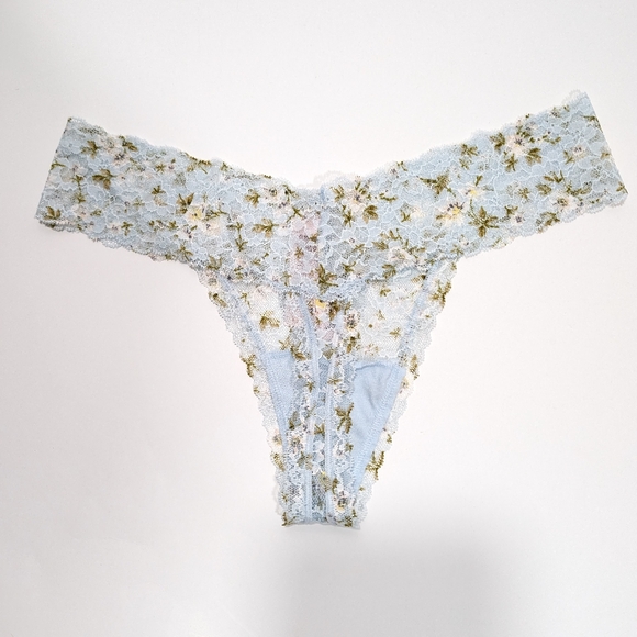 Victoria's Secret the Lacie Thong Panty Women Medium NEW Lace Underwear floral - Picture 6 of 8